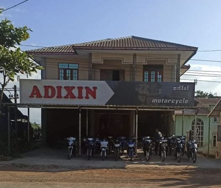 YatSawk ADIXIN MOTORCYCLE SHOWROOM